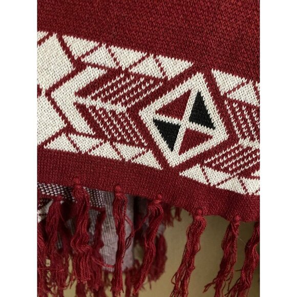 Lucchese Lightweight Alpaca Cape Peruvian Poncho Taos Collegiate Maroon One Size - Picture 5 of 5